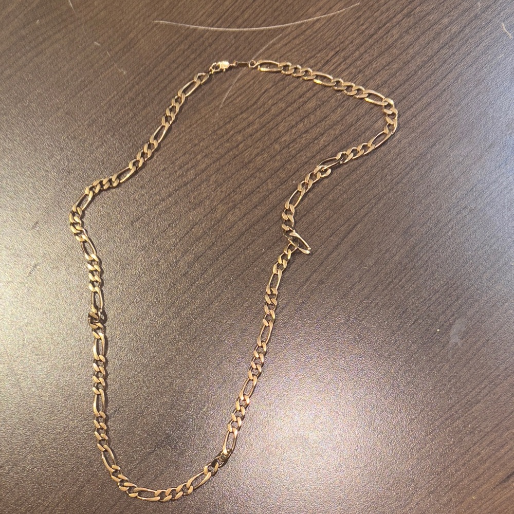 Elegant 14k gold filled  figaro Chain 23.5 inches